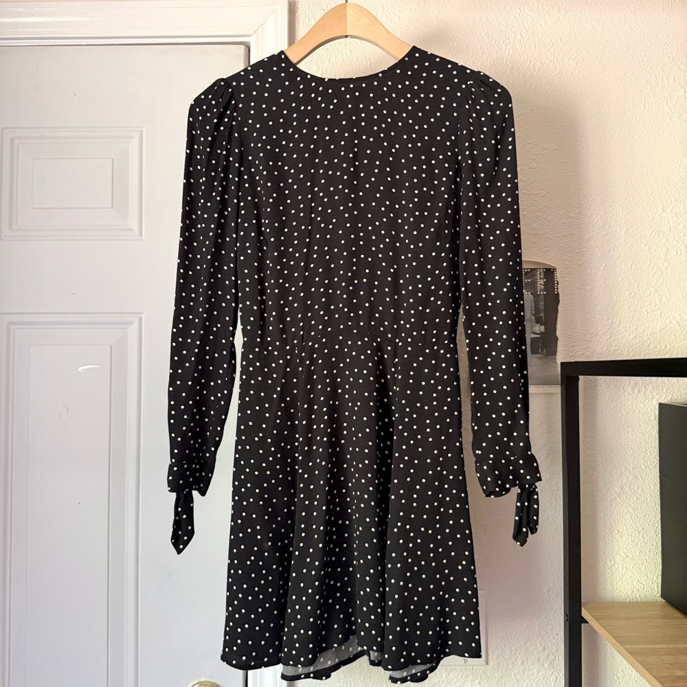 REFORMATION black white‎ polka dot long sleeve crew neck mini dress